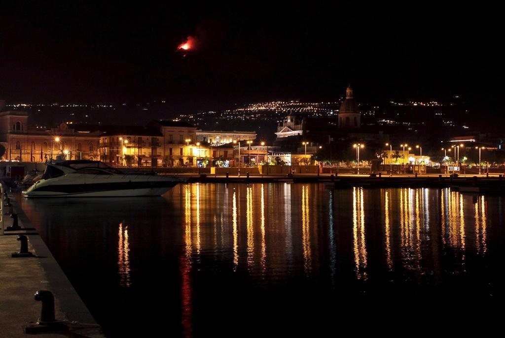 Etna Dimora Dei Saponari Villa Трекастани Екстериор снимка