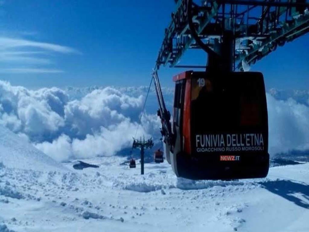 Etna Dimora Dei Saponari Villa Трекастани Екстериор снимка