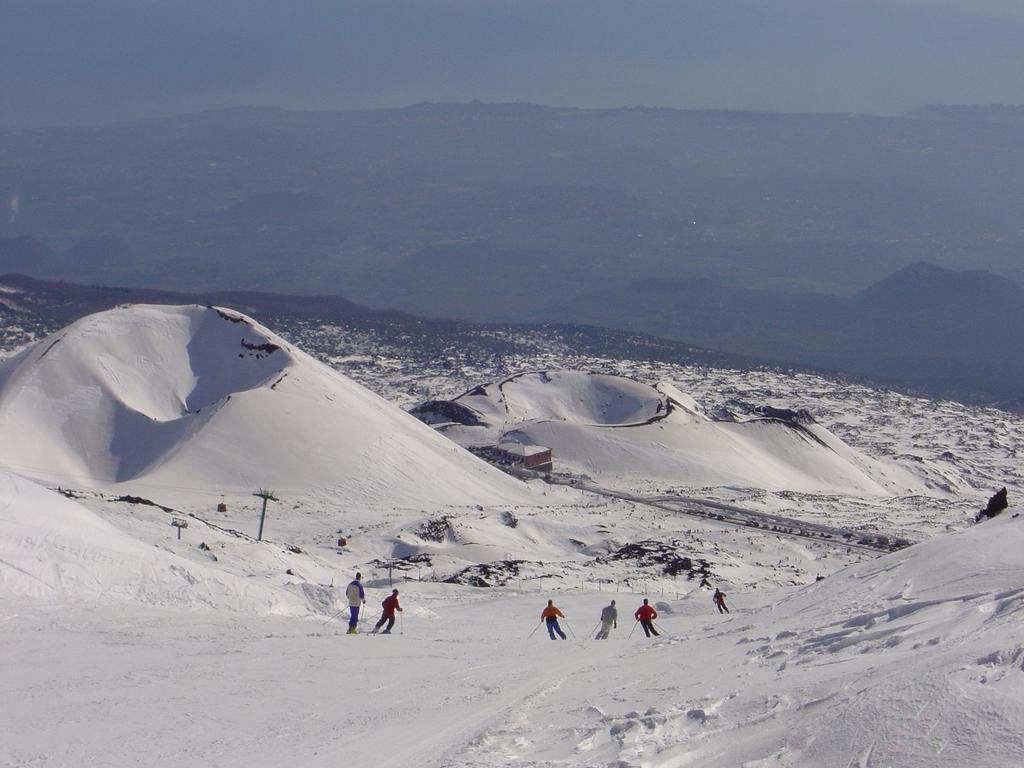 Etna Dimora Dei Saponari Villa Трекастани Екстериор снимка